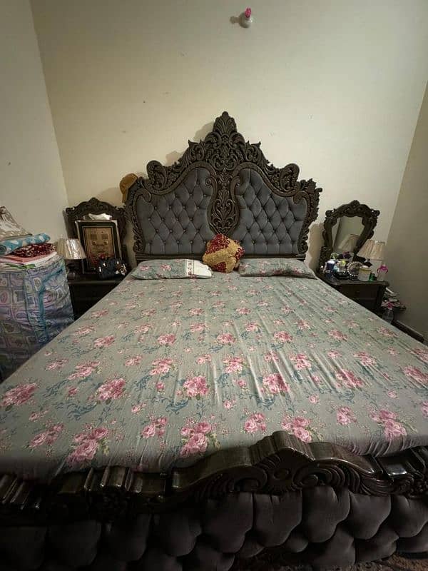 Bed set for sale 2