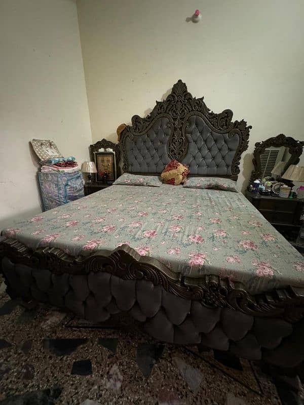 Bed set for sale 4