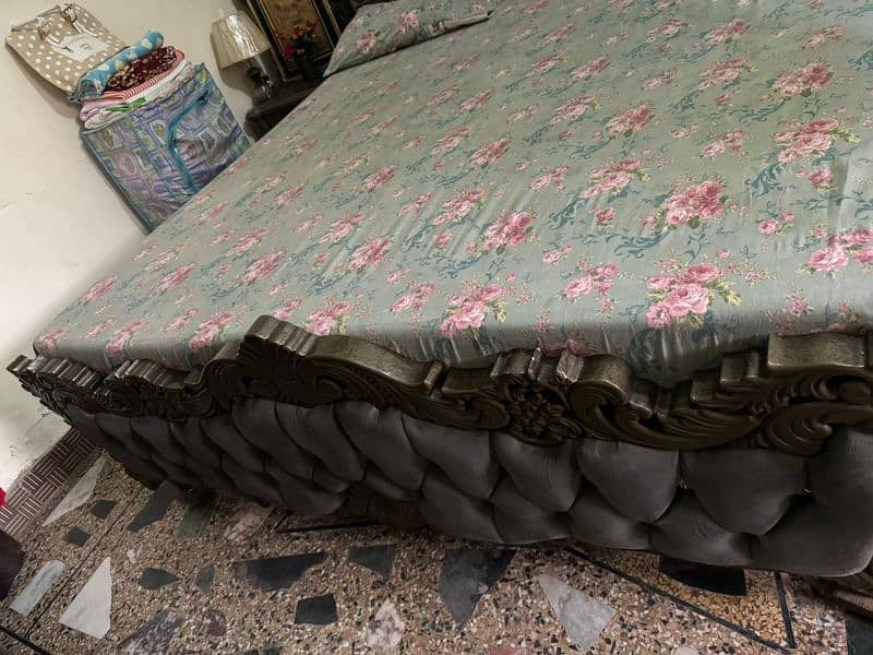 Bed set for sale 6