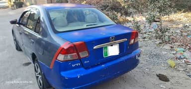 Honda Civic EXi 2004