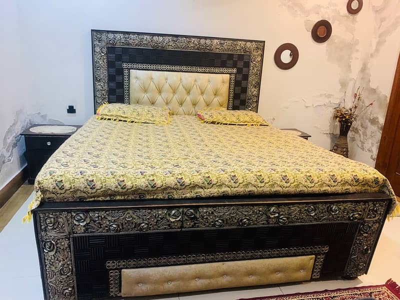 king size bed take and side tables 3