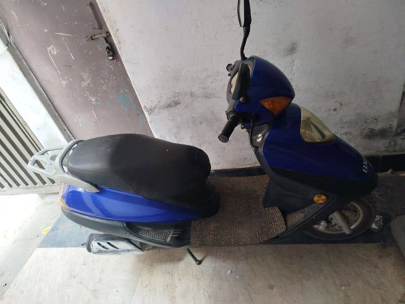 scooty for sale 1