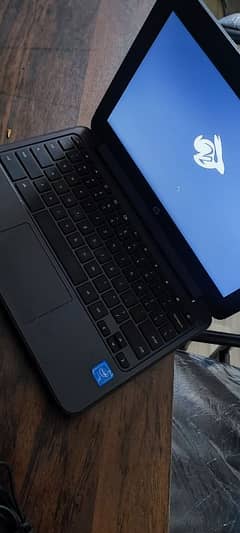 HP G4 Chrome books 4gb/16gb