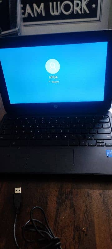 HP G4 Chrome books 4gb/16gb 1