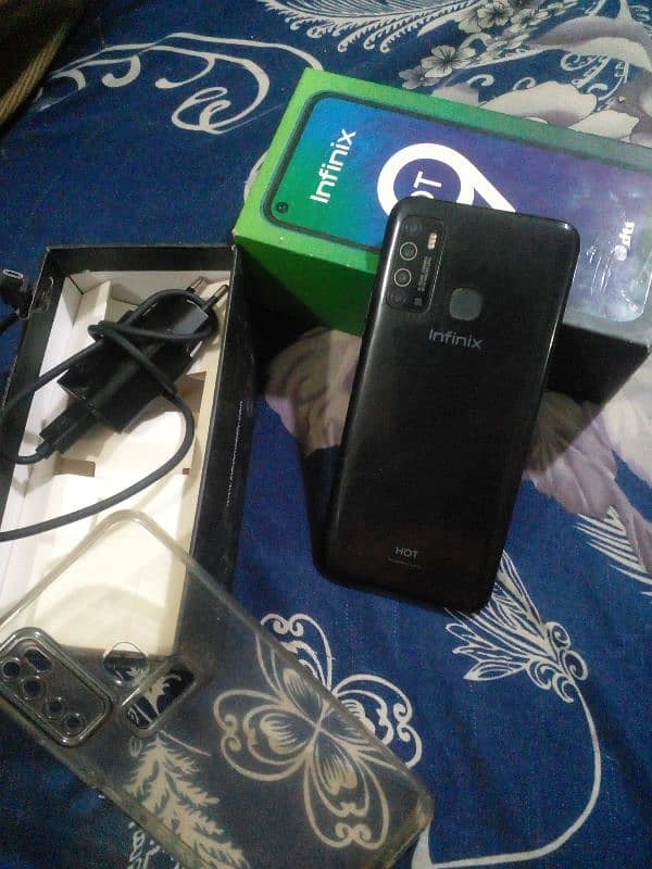 infinix hot 9 3 32 with box and charger 5000 mah battery 1