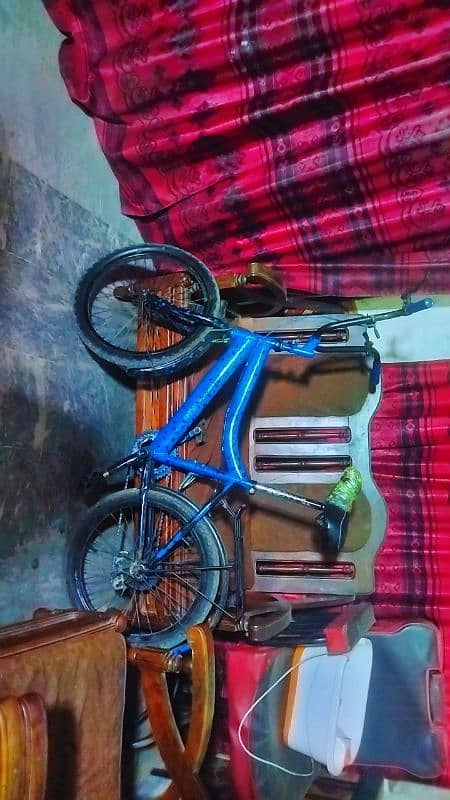 BMX cycle ha BMX tyre 4