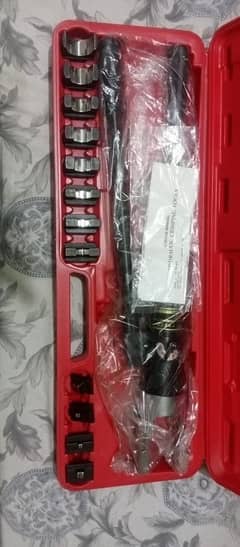 Electric cable making instrument