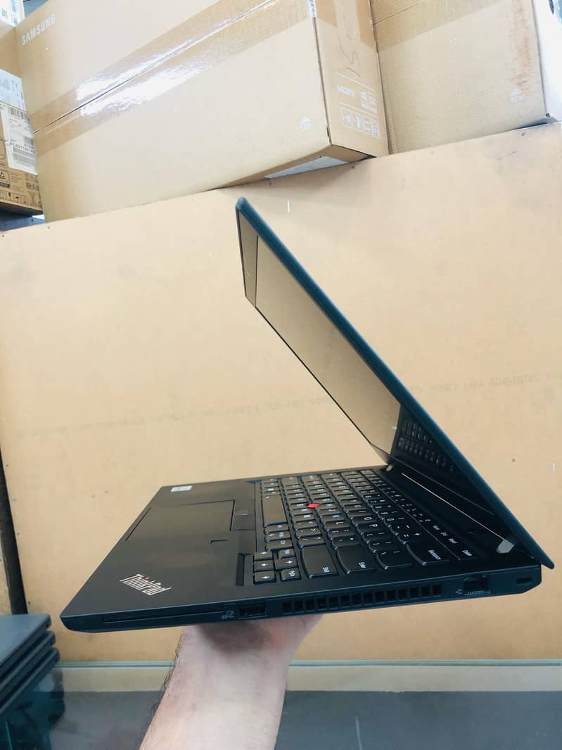 Lenovo ThinkPad T14 - Core i5 (10th Gen) 3