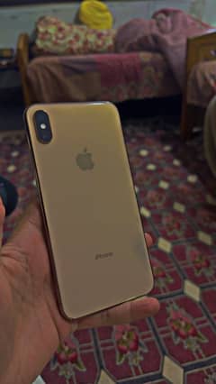 Iphone xs max 256 gb pta approved dual sim glass crack