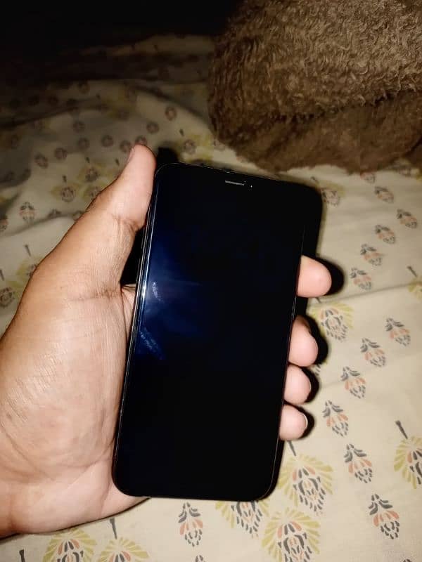 iphone x 256gb pta approved all okay urgent 4