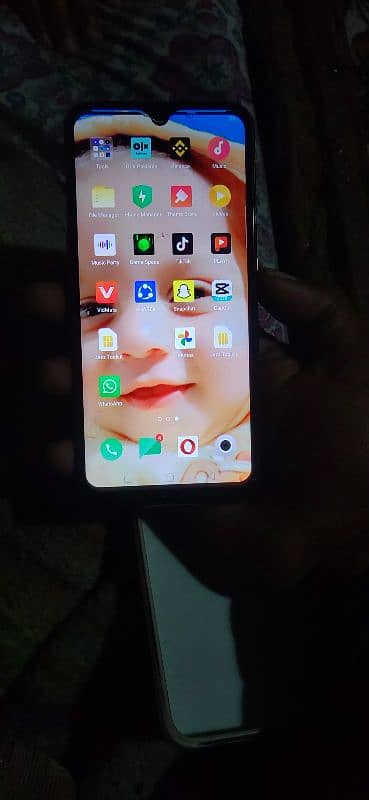 oppo f11 1