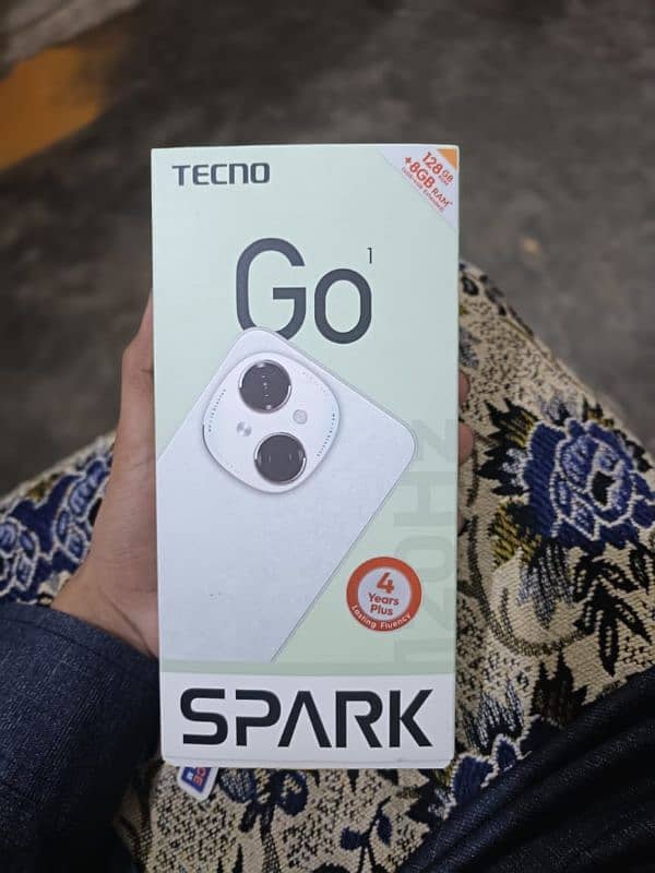 Tecno Spark Go 1 2