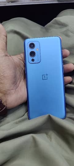 OnePlus 95g single line