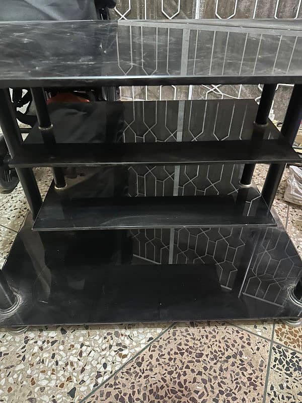 LCD trolley 1