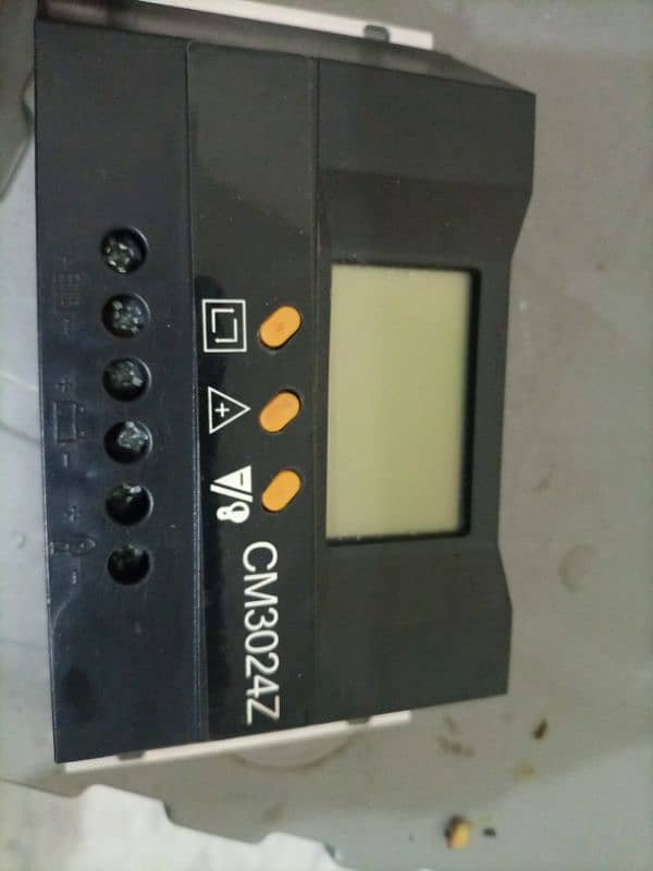 PWM Solar Charge controller 12v/24v -30A 1