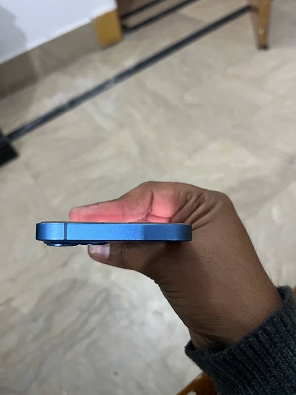 iphone 13 256GB. non PTA only panel change 4