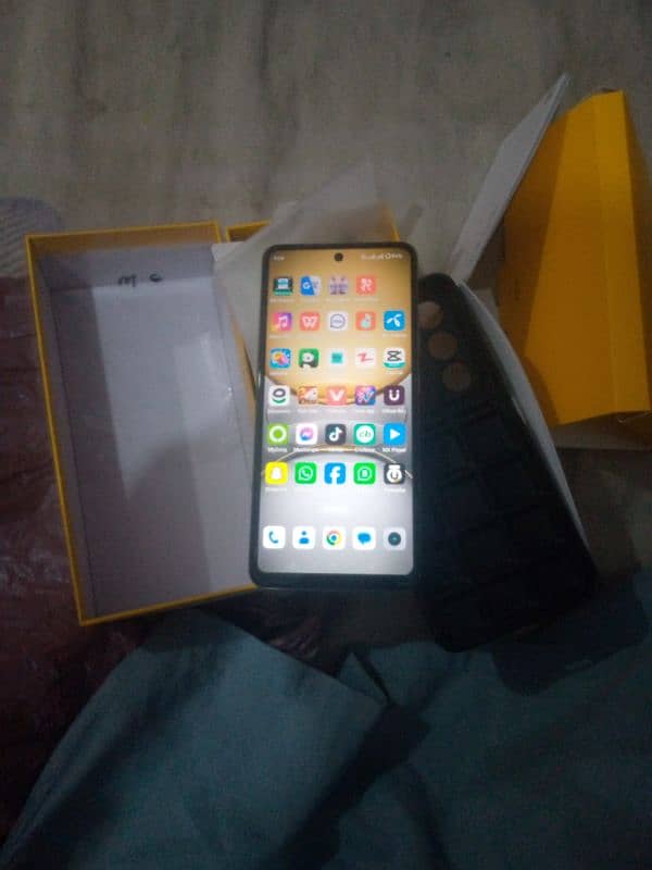 Realme C75  8.128 camplet saman 5