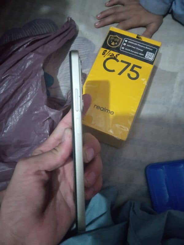 Realme C75  8.128 camplet saman 7