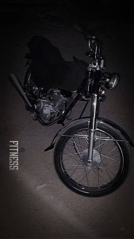 Honda CG 125 look like new zero metter 11