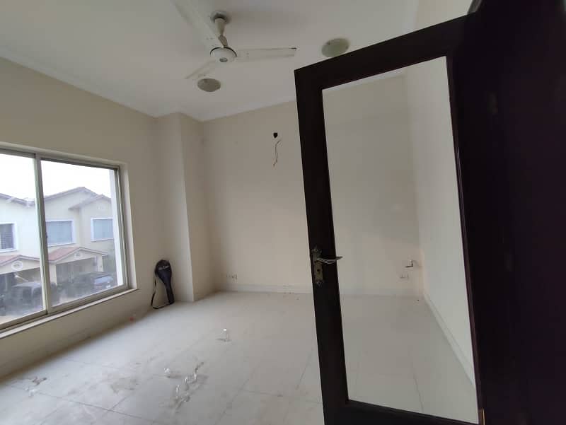 6.11 Marla Bahria Homes For Rent Bahria Town Lahore 4