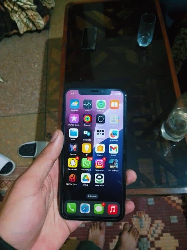 iphone XS 3