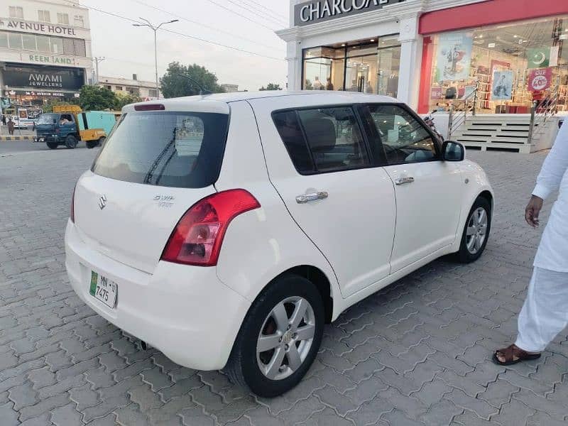 Suzuki Swift 2012 2