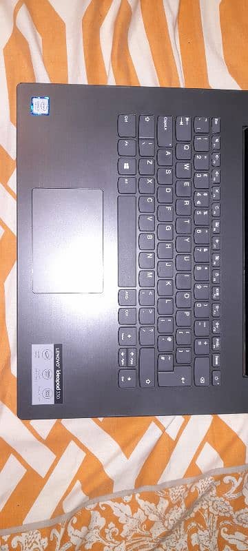 lenove ideapad 330-141KB 1