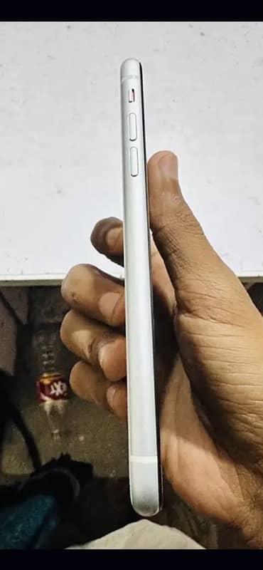 IPHONE XR 128GB PTA APPROVED DUAL SIM 3