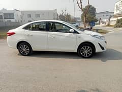 bumper to bumper jenion Toyota Yaris 2022 brand new condition