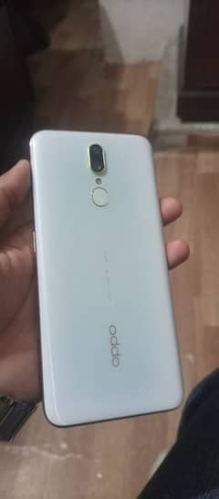 OPPo f11 8,256gb no exchange