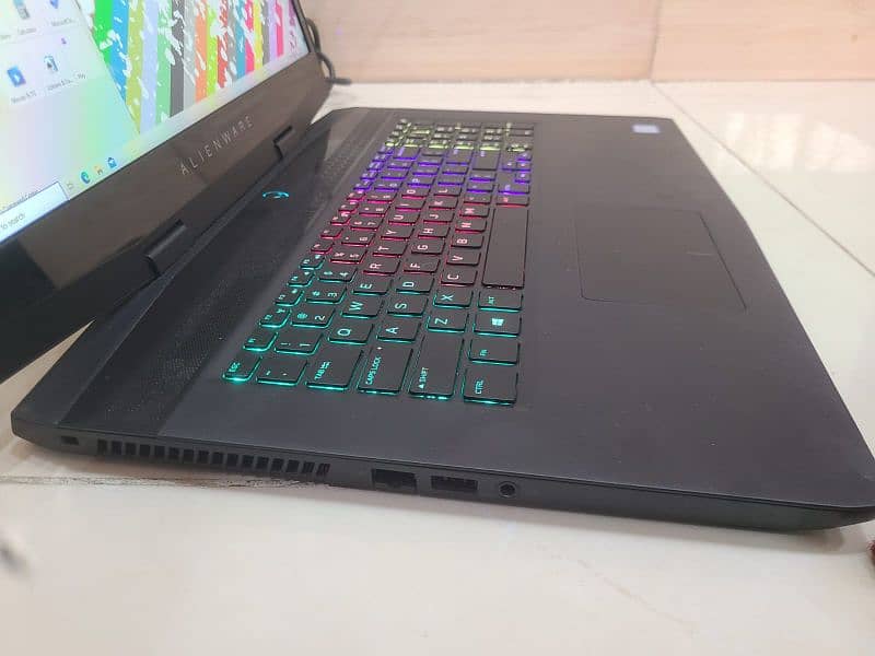 Alienware Core i7 9th, 6GB RTX 2060 8