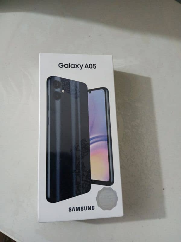 Samsung Galaxy A05 - 6 GB 128 GB - BRAND NEW BOX PACK 0