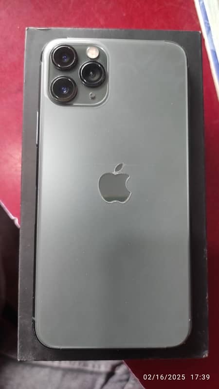 Iphone 11 pro dual physical 64 gb 83 battery 0