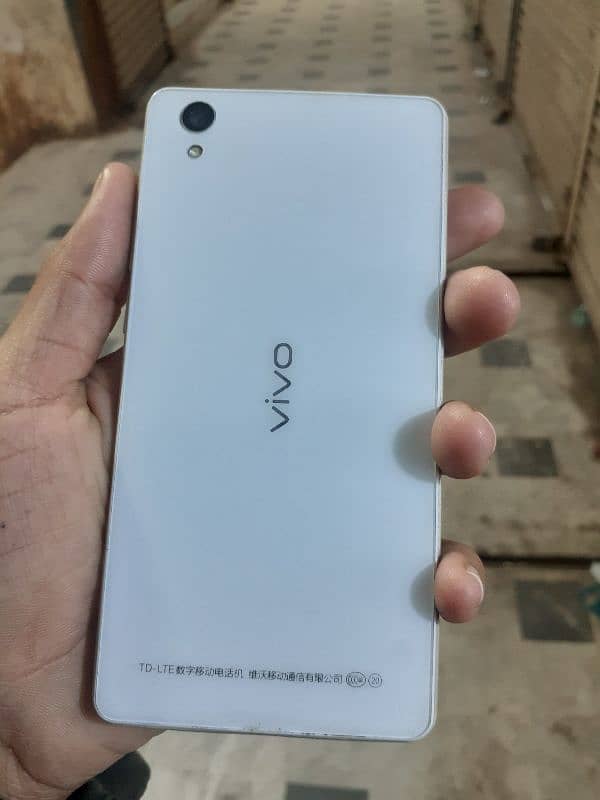 vivo Y51A   4 64 1