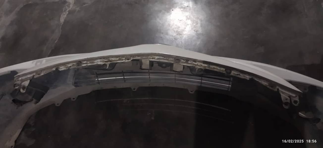 Front and rear genuine used bumpers of 2012 corolla 5