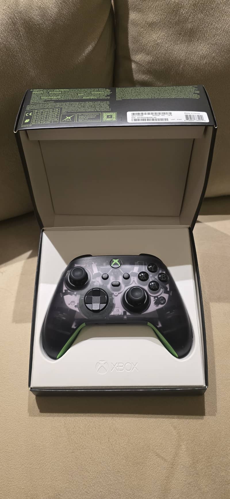 Xbox Series S/X 20th Anniversary Edition Controller 3