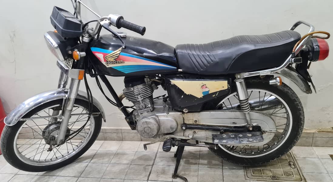 Honda CG 125 Model 2003 1