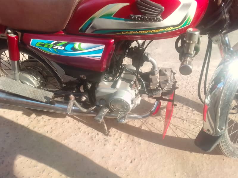 Honda CD 70 2020 3