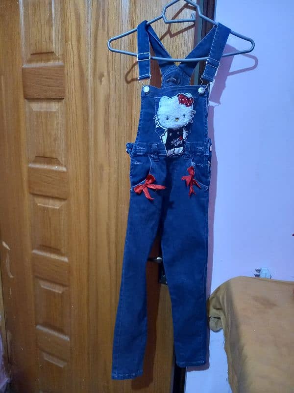 girls dungaree 1