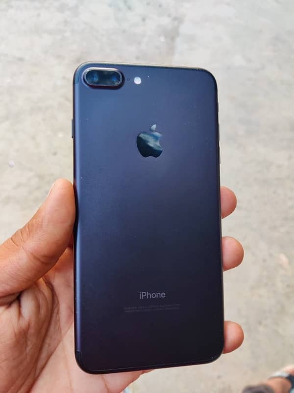 IPhone 7Plus. 128GB. RS-31000. PTA Approved 5