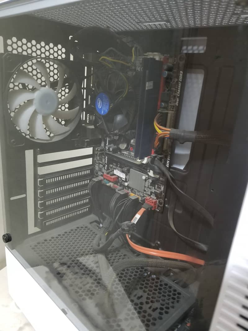 gaming pc Core i5 4th gen (i5-4460) 3