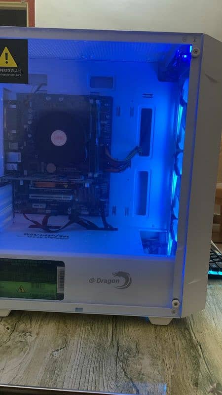 Gaming & Work PC – Intel i5, 16GB RAM, Radeon R7, SSD + HDD 1