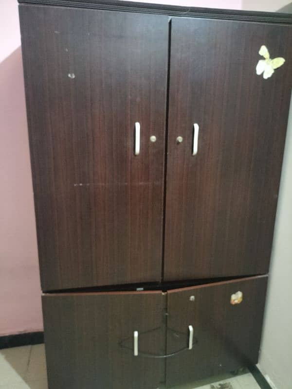 wardrobe used 1