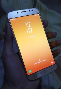 Samsung J7 pro 3/32 urgent sale