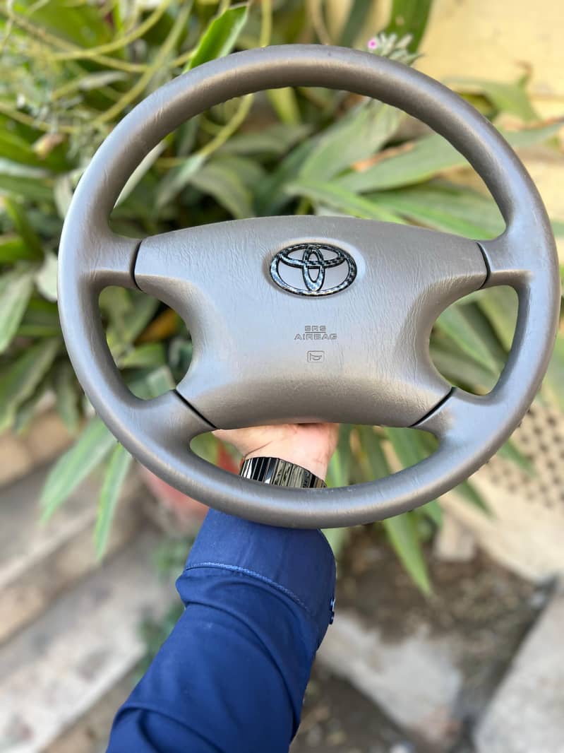 Corolla steering wheel beige 1