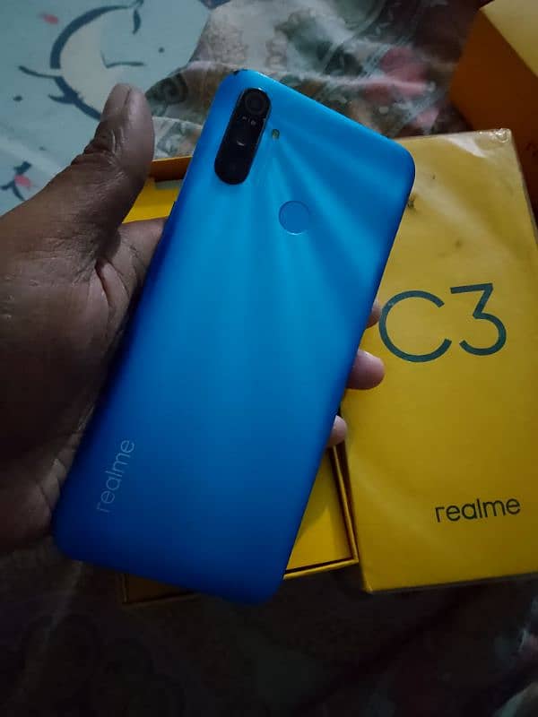 realme C3 1