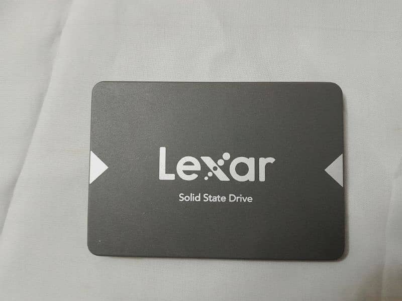 Brand new 512gb lexar ssd 0