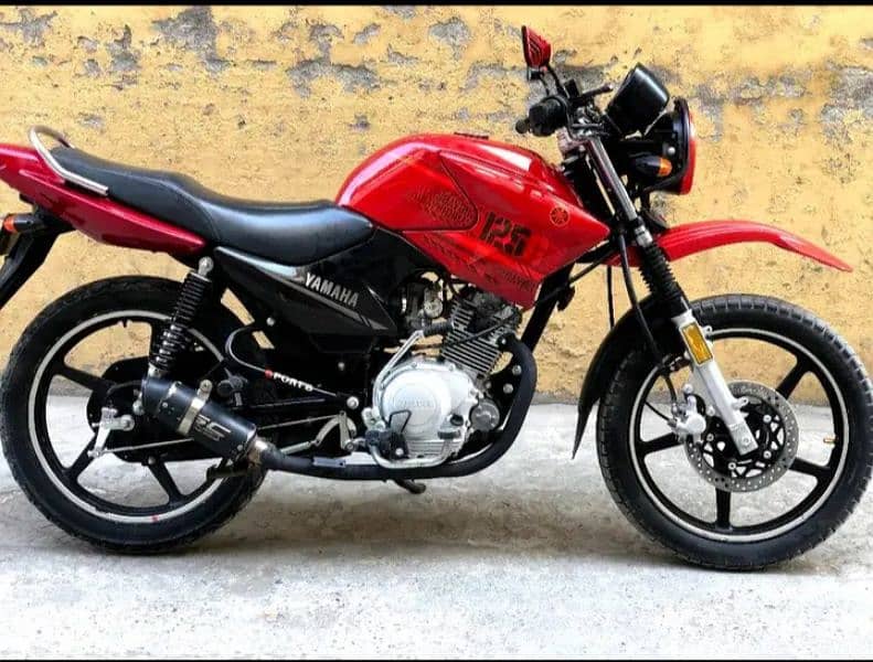 yamaha ybr G 125 . location rawalpindi ha. . 23000 chla howa total 3