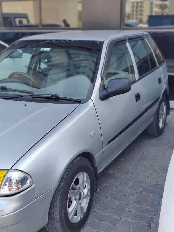 Suzuki Cultus 2013 4