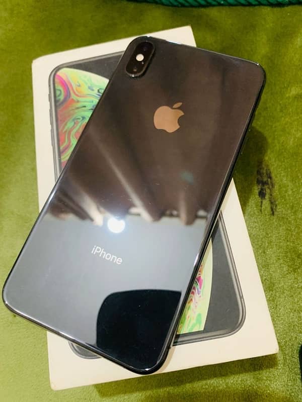 iphone XS max 6